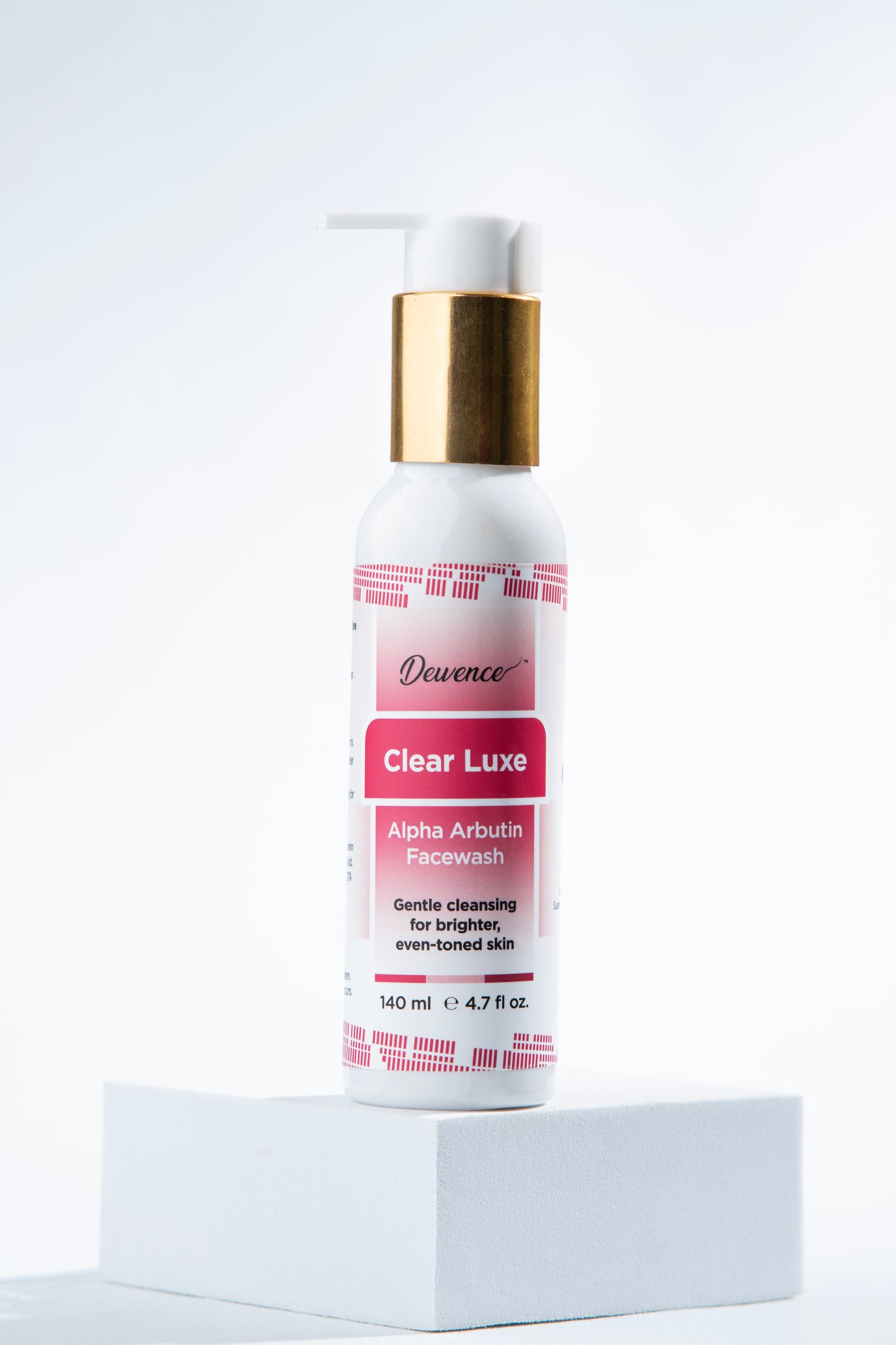 Clear Luxe Facewash 140ml